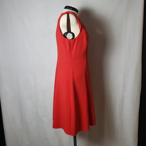 London Times Red Fit & Flare Dress Shoulder Detail Knee Length V Neck Size 14 - Picture 4 of 14